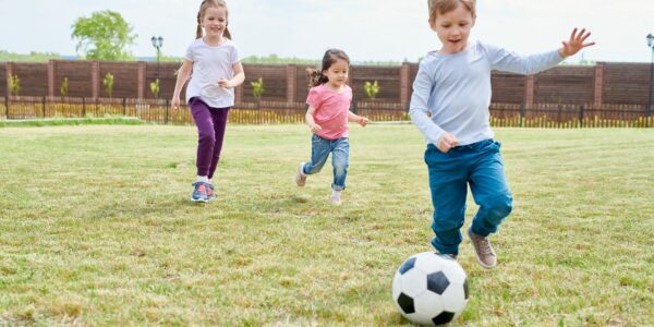kinderen en sporten fysiotherapie
